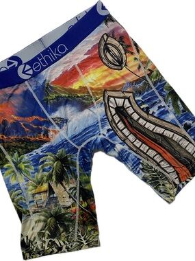 ethika Men’s Blue Tropical Canoe Print Swim Hybrids